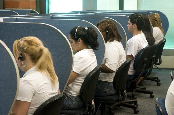Corretora de Seguros com atendimento 24 horas Corretora de Seguros com atendimento 24 horas